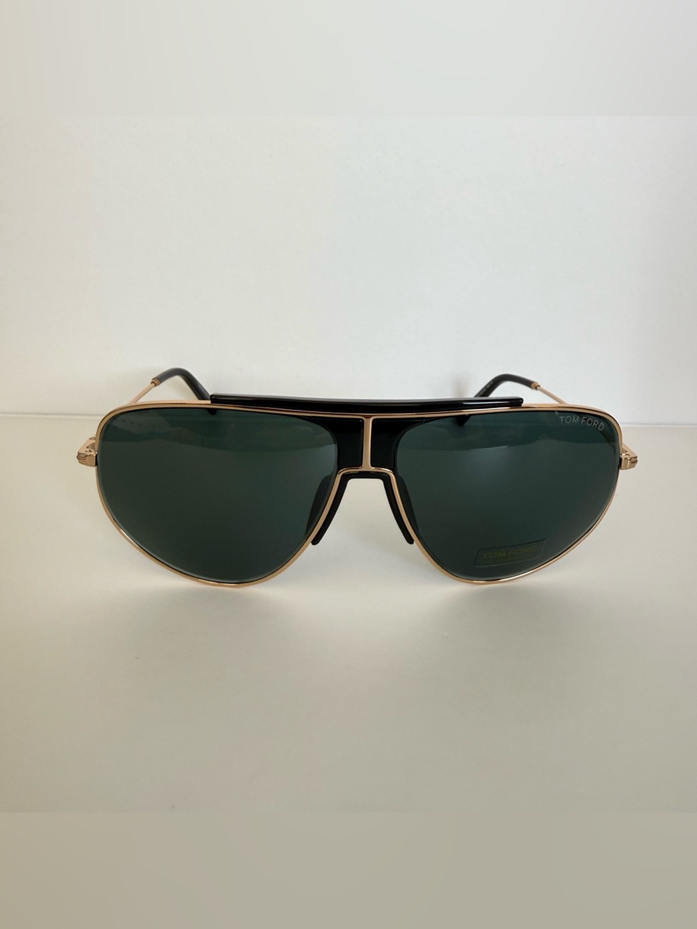 NEW!!! Tom Ford unisex sunglasses Addison TF928 28V Authentic